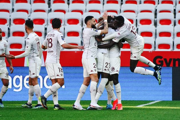 Joie - Boubakar Kouyate (FC Metz) - Fabien Centonze (FC Metz) - Lamine Gueye (FC Metz) FOOTBALL : OGC Nice vs FC Metz - Ligue 1 Uber Eats - Nice - 21 02 2021 NorbertScanella PanoramiC 
