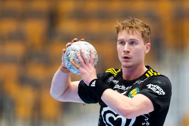 210221 Sävehofs Jonathan Edvardsson during the handball match in the Handball League between Kristianstad and Sävehof on 21 February 2021 in Kristianstad,  Copyright: AVDOxBILKANOVIC BB210221AB054