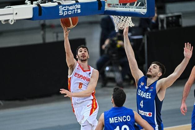 2021.02.21 Gliwice Koszykowka Mezczyzn Kwalifikacje Mistrzostw Europy FIBA EuroBasket 2022 Hiszpania - Izrael N z Dario Brizuela Foto Lukasz Sobala PressFocus 2021.02.21 Gliwice Basketball Men s FIBA EuroBasket 2022 Qualifiers Spain - Israel Dario Brizuela Credit: Lukasz Sobala PressFocus NEWSPIX.PL --- Newspix.pl  20210221PF_LS020