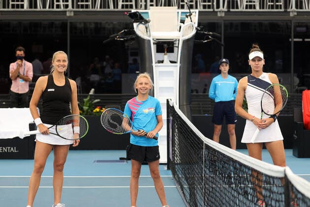 ADELAIDE, AUSTRALIA - FEBRUARY 22: Veronika Kudermetova of Russia and Shelby Rogers of United States at start of their singles match on day one of the Adelaide International tennis tournament at Memorial Drive on February 22, 2021 in Adelaide, Australia. (Photo by Peter Mundy Speed Media Icon Sportswire) TENNIS: FEB 22 - Adelaide International Icon210222134