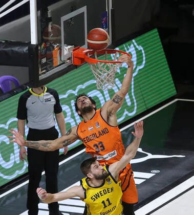 Jito Kok (33) of Netherlands and William Murphy (11) of Sweden during the FIBA Eurobasket Qualifiers Group D match between Netherlands and Sweden at Besiktas Akatlar Arena in Istanbul , Turkey on February 22 , 2021. 