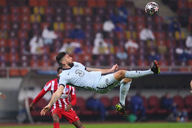 Sport Bilder des Tages Atletico Madrid v Chelsea UEFA Champions League Olivier Giroud of Chelsea scores their first goal during the UEFA Champions League match at Arena Nationala, Bucharest Content Not Available For UK Newspapers Copyright: xFocusxImagesx FIL-15219-0032