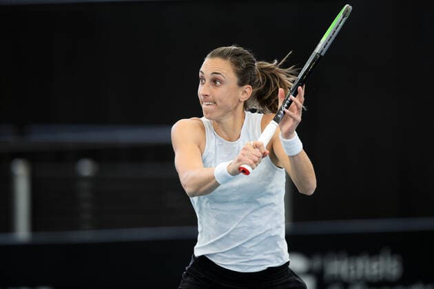 ADELAIDE, AUSTRALIA - FEBRUARY 24: Petra Martic of Croatia plays a shot against Coco Gauff of United States during their singles match on day three of the Adelaide International tennis tournament at Memorial Drive on February 24, 2021 in Adelaide, Australia. (Photo by Peter Mundy Speed Media Icon Sportswire) TENNIS: FEB 24 - Adelaide International Icon210224164