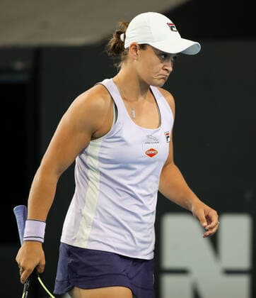 TENNIS ADELAIDE INTERNATIONAL, Ash Barty of Australia during the round 3 match against Danielle Collins of the USA during the Adelaide International Tennis Tournament, at Memorial Drive, Adelaide, Wednesday, February 24, 2021. ( NO ARCHIVING, EDITORIAL USE ONLY, NO USE IN BOOKS WITHOUT CONSENT  Copyright: xMATTxTURNERx 20210224001522888186