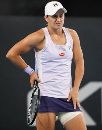 Sport Themen der Woche KW08 Sport Bilder des Tages TENNIS ADELAIDE INTERNATIONAL, Ash Barty of Australia reacts after losing during the round 3 match against Danielle Collins of the USA during the Adelaide International Tennis Tournament, at Memorial Drive, Adelaide, Wednesday, February 24, 2021. ( NO ARCHIVING, EDITORIAL USE ONLY, NO USE IN BOOKS WITHOUT CONSENT  Copyright: xMATTxTURNERx 20210224001522888238