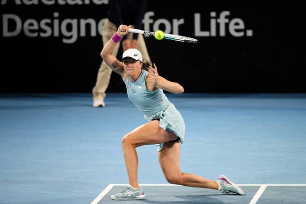 ADELAIDE, AUSTRALIA - FEBRUARY 24: Iga Swiatek of Poland plays a shot against Maddison Inglis of Australia during their singles match on day three of the Adelaide International tennis tournament at Memorial Drive on February 24, 2021 in Adelaide, Australia. (Photo by Peter Mundy Speed Media Icon Sportswire) TENNIS: FEB 24 - Adelaide International Icon210224284