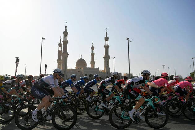 Bilder des Jahres 2021, Sport 02 Februar Sport Themen der Woche KW08 Sport Bilder des Tages Photo LaPresse - Fabio Ferrari February 24, 2021 Abu Dhabi (United Arab Emirates) Cycling UAE Tour 2021 -DUBAI STAGE- Stage 4 - from Marjan Island to Marjan Island In the pic: during the race  Copyright: xFabioxFerrari LaPresse FABIOFERRx