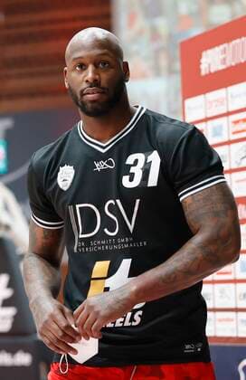 24 02 2021, Basketball, BBL 2020 2021, Matchday 17, s Oliver Wuerzburg JobStairs GIESSEN 46ers, GER, s Oliver Arena in Wuerzburg, New signing Murphy Holloway s Oliver Wuerzburg , Copyright: HMBxMedia xHeikoxBecker