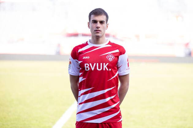 Vladimir Nikolov, FC Würzburger Kickers, 2 Bundesliga, portrait date 2020 2021, Copyright: FWK HMBxMedia xHeikoxBecker