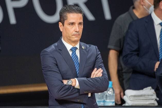 Head Coach Ioannis Sfairopoulos Maccabi Fox Tel Aviv , FC Bayern Basketball vs Maccabi Tel Aviv, EuroLeague, 25 02 2021 Muenchen Bayern Germany Copyright: xkolbert-press UlrichxGamelx