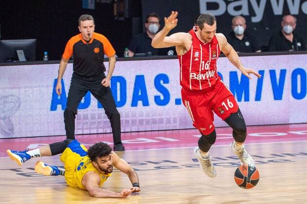 Paul Zipser 16 FC Bayern , FC Bayern Basketball vs Maccabi Tel Aviv, EuroLeague, 25 02 2021 Munich Bavaria Germany Copyright: xkolbert-press UlrichxGamelx