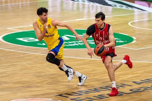 Angelo Caloiaro 4 Maccabi Fox Tel Aviv , Vladimir Lucic 11 FC Bayern , FC Bayern Basketball vs Maccabi Tel Aviv, EuroLeague, 25 02 2021 Muenchen Bayern Germany Copyright: xkolbert-press UlrichxGamelx