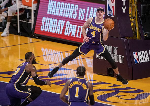 February 26, 2021, Los Angeles, California, USA: Alex Caruso 4 of the Los Angeles Lakers saves a ball during their regular season NBA, Basketball Herren, USA game with the Portland Trailblazers on Friday February 26, 2021 at the Staples Center in Los Angeles, California. Lakers defeat Trailblazers, 102-93. PI Los Angeles USA - ZUMAp124 20210226_zaa_p124_035 Copyright: xJAVIERxROJASx