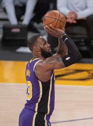 February 26, 2021, Los Angeles, California, USA: LeBron James 23 of the Los Angeles Lakers takes a free throw during their regular season NBA, Basketball Herren, USA game with the Portland Trailblazers on Friday February 26, 2021 at the Staples Center in Los Angeles, California. Lakers defeat Trailblazers, 102-93. PI Los Angeles USA - ZUMAp124 20210226_zaa_p124_042 Copyright: xJAVIERxROJASx