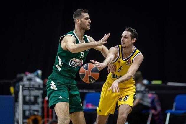 Basketball Berlin 26 02 2021 Season 2020 2021 Euroleague Regular Season Alba Berlin Panathinaikos Athens Marcus Eriksson Alba Berlin, No 08 Georgios Papagiannis Panathinaikos, No 06