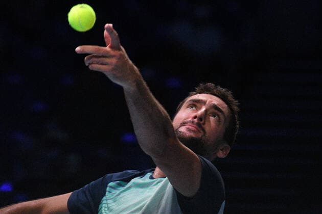 (210227) -- SINGAPORE Feb. 27, 2021 -- Marin Cilic serves during the men s singles semi-final match between Croatia s Marin Cilic and Australia s Alexei Popyrin at the Singapore Tennis Open tournament in Singapore on Feb. 27, 2021. (Photo by Xinhua) (SP)SINGAPORE-TENNIS-SINGAPORE OPEN-MEN S SINGLES ThenxChihxWey 