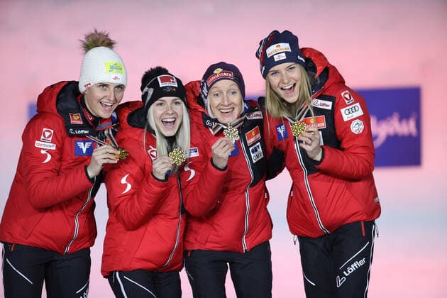 Nordic Ski World Championships in Oberstdorf, ski jumping women, normal hill, award ceremony