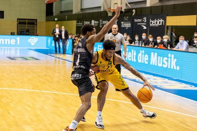 Zamal Nixons Science City Jena, 5 Troy Simons Tigers Tübingen, 23 ¨¨¨Tigers Tübingen vs Science City Jena, 2 Basketball, Bundesliga, Pro A, Barmer 2 Basketball, Matchday 13, Season 2020 2021, 27 02 2021, ¨¨ Tigers Tübingen Science City Jena, Basketball, 2 Bundesliga, Barmer 2 Basketball, Matchday 13, Season 2020 2021, 27 02 2021 Rottenburg am Neckar. Copyright: xDennisxDuddek xEibnerxPressefotox EP_DDU