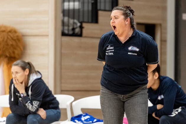 Sandra Rosanke Head Coach, GISA Lions SV Halle GISA Lions SV Halle vs SNP BasCats USC Heidelberg Basketball 1 Bundesliga ERDGAS Sportarena Halle Saale 27 02 2021 Foto Holger John Sachsen Anhalt Germany ERDGAS Sportarena Halle Saale