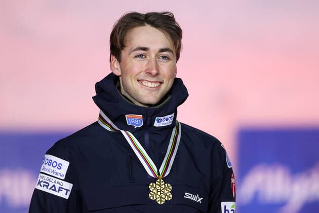 NORDIC SKIING - FIS Nordic World Ski Championships Oberstdorf 2021 OBERSTDORF,GERMANY,27.FEB.21 - NORDIC SKIING, NORDIC COMBINED - FIS Nordic World Ski Championships, men, award ceremony. Image shows Jarl Magnus Riiber (NOR). Keywords: medal. GEPAxpictures xChristianxWalgram