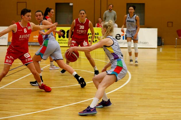 27 02 2021, 2 Toyota Damen Basketball Bundesliga Nord, DBBL, Saison 2020 2021, Damen, Chemcats Chemnitz BG 89 Avides Hurricanes Lotta Kunze, ChemCats Chemnitz Chemnitz Sporthalle am Schlossteich Sachsen Germany