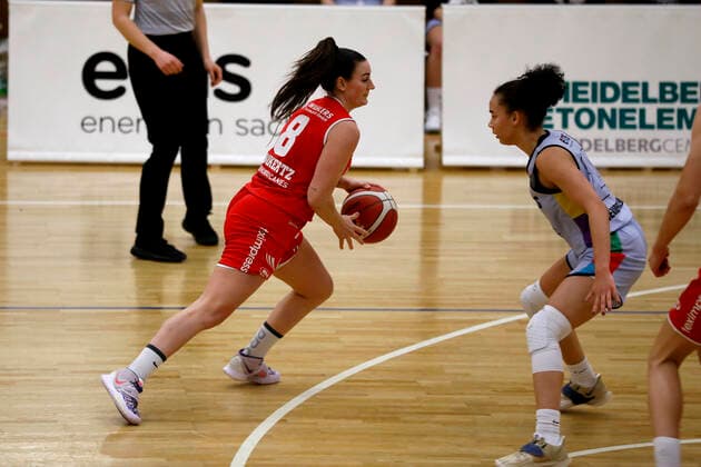 27 02 2021, 2 Toyota Damen Basketball Bundesliga Nord, DBBL, Saison 2020 2021, Damen, Chemcats Chemnitz BG 89 Avides Hurricanes Pia Mankertz, BG 89 Avides Hurricanes Chemnitz Sporthalle am Schlossteich Sachsen Germany