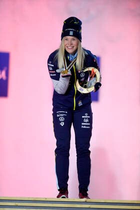 27 02 2021, Nordic SKI World Championships Oberstdorf 2021, Oberstdorf im Allgäu, Award Ceremony, Medal Ceremony, Cross Country Sprint Women, Award Ceremony, gold medal to Jonna Sundling Sweden ,