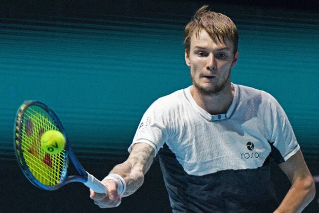 (210228) -- SINGAPORE, Feb. 28, 2021 -- Alexander Bublik of Kazakhstan hits a return during the men s singles final against Alexei Popyrin of Australia at the Singapore Tennis Open tournament in Singapore on Feb. 28, 2021. (Photo by Xinhua) (SP)SINGAPORE-TENNIS-SINGAPORE OPEN-MEN S SINGLES ThenxChihxWey 