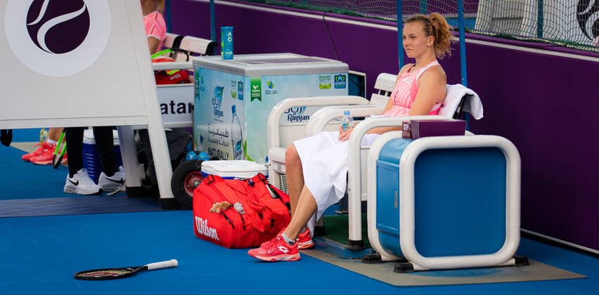 February 28, 2021, DOHA, QATAR: Katerina Siniakova of the Czech Republic in action during the second qualifications round of the 2021 Qatar Total Open WTA, Tennis Damen 500 tournament against Lesia Tsurenko of Ukraine DOHA QATAR - ZUMAa181 20210228_zaa_a181_045 Copyright: xRobxPrangex