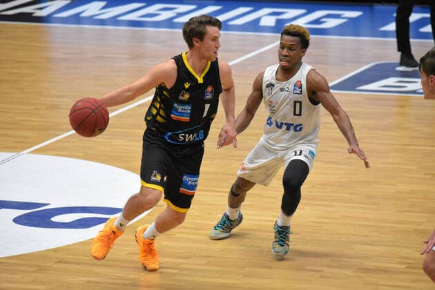 Basketball I Mens I 2020 2021 Season I easyCredit Bundesliga I 21 Matchday I Hamburg Towers MHP RIESEN Ludwigsburg I 28 02 2021 Jordan Hulls 1, Ludwigsburg , TJ Shorts 0, Towers Hamburg edel optics de Arena, Kurt Emmer Hamburg Germany. Copyright: xLobeca RobertoxSeidelx