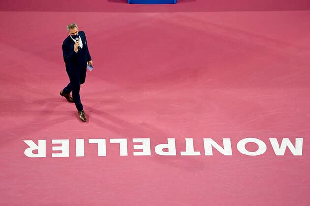 Marc Maury - Speaker du Tournoi TENNIS : Open Sud de France 2021 - Finale Simple messieurs - Montpellier - 28 02 2021 JBAutissier Panoramic 