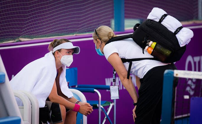 February 28, 2021, DOHA, QATAR: Barbora Krejcikova of the Czech Republic in action during the second qualifications round of the 2021 Qatar Total Open WTA, Tennis Damen 500 tournament against Cristina Bucsa of Spain DOHA QATAR - ZUMAa181 20210228_zaa_a181_149 Copyright: xRobxPrangex
