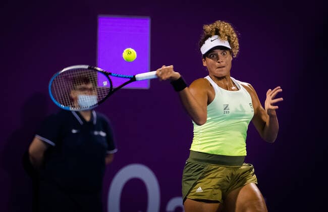 March 1, 2021, DOHA, QATAR: Mayar Sherif of Egypt in action during her first round match at the 2021 Qatar Total Open WTA, Tennis Damen 500 tournament against Maria Sakkari of Greece DOHA QATAR - ZUMAa181 20210301_zaa_a181_103 Copyright: xRobxPrangex