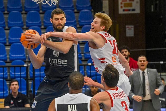 Basketball, CL, CEZ Nymburk - Brose Bamberg