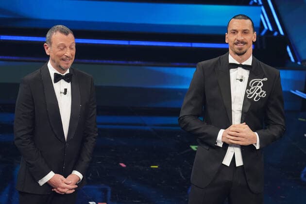 210302 Zlatan Ibrahimovic attends the Sanremo Music Festival 2021 on March 3, 2021 in Sanremo Photo Image Photo Bildbyran fotboll football soccer serie a milan zlatan ibrahimovic San remo Sanremo festivalen,  Copyright: IMAGExPHOTO BB210302BB587