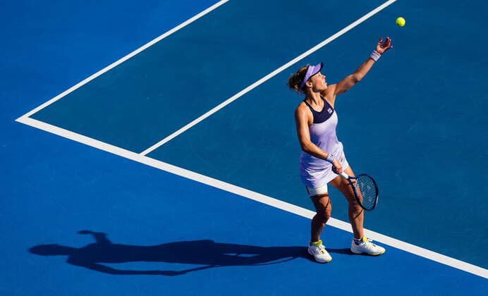 March 3, 2021, DOHA, QATAR: Laura Siegemund of Germany in action during her second-round match at the 2021 Qatar Total Open WTA, Tennis Damen 500 tournament against Victoria Azarenka of Belarus DOHA QATAR - ZUMAa181 20210303_zaa_a181_007 Copyright: xRobxPrangex