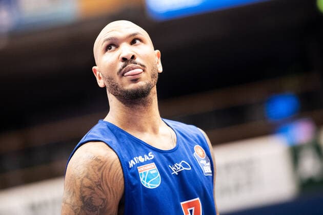 easycredit BBL 20 matchday season 2020 2021 on 3 3 2021 SYNTAINICS MBC vs JobStairs GIESSEN 46ers Sergio Kerusch MBC , portrait, tongue out Stadthalle Weißenfels