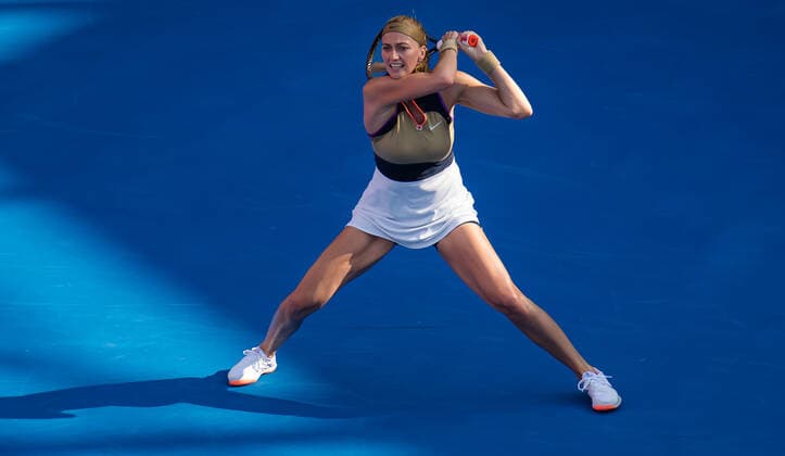 March 4, 2021, DOHA, QATAR: Petra Kvitova of the Czech Republic in action during the quarterfinals of the 2021 Qatar Total Open WTA, Tennis Damen 500 tournament against Anett Kontaveit of Estonia DOHA QATAR - ZUMAa181 20210304_zaa_a181_012 Copyright: xRobxPrangex