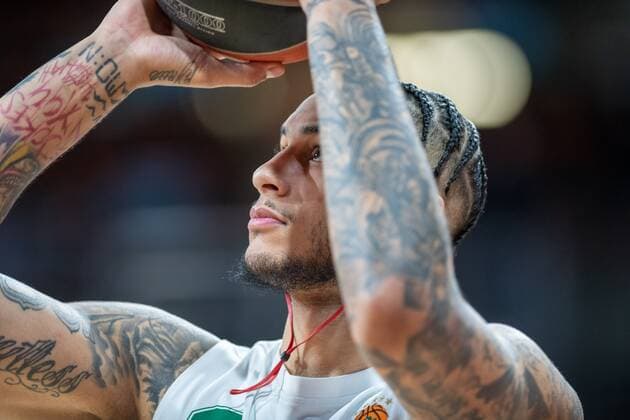Zach Auguste 8 Panathinaikos Athens , during warmup, FC Bayern Basketball vs Panathinaikos Athens, EuroLeague, 04 03 2021 Muenchen Bayern Germany Copyright: xkolbert-press UlrichxGamelx
