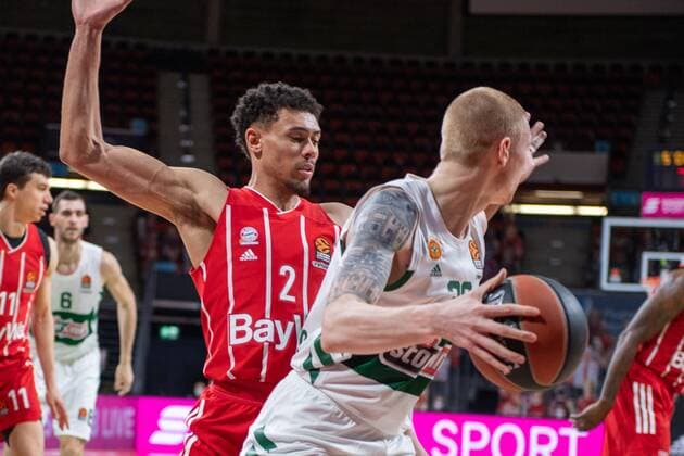 Wade Baldwin 2 FC Bayern , Aaron White 30 Panathinaikos Athens , FC Bayern Basketball vs Panathinaikos Athens, EuroLeague, 04 03 2021 Muenchen Bayern Germany Copyright: xkolbert-press UlrichxGamelx