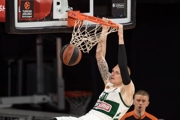 Basketball, Euroleague, FC Bayern Munich Panathinaikos Athens In the picture Aaron WHITE Panathinaikos Athens, 30 basket dunk Munich Audi Dome Bayern Germany Copyright: Passion2Press.dex xMarkusxFischerx