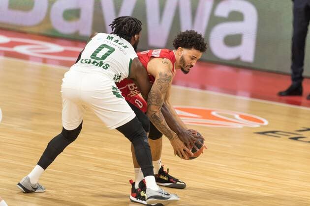 Basketball, Euroleague, FC Bayern München Panathinaikos Athens In the picture Shelvin MACK Panathinaikos Athens, 0 and Nick WEILER BABB FC Bayern München, 0 Munich Audi Dome Bayern Germany Copyright: Passion2Press.dex xMarkusxFischerx