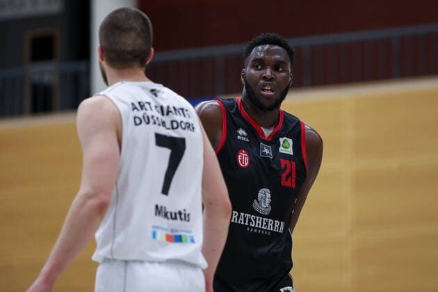 2 Basketball Bundesliga ProB ART Giants Duesseldorf vs ETV Hamburg, 05 03 2021 Andrius Mikutis 7 ART Giants Duesseldorf , Mayika Linecker Lungongo 21 ETV Hamburg 2 Basketball Bundesliga ProB ART Giants Duesseldorf vs ETV Hamburg on 05 03 2021, Duesseldorf Copyright: xBEAUTIFULxSPORTS KennyxBeelex