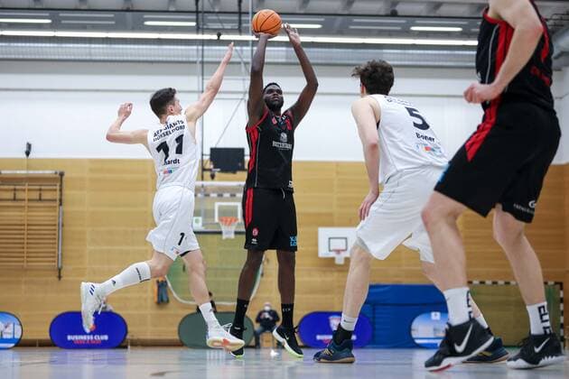 2 Basketball Bundesliga ProB ART Giants Duesseldorf vs ETV Hamburg, 05 03 2021 Max Gebhardt 11 ART Giants Duesseldorf , Mayika Linecker Lungongo 21 ETV Hamburg , Lennart Boner 5 ART Giants Duesseldorf 2 Basketball Bundesliga ProB ART Giants Duesseldorf vs ETV Hamburg on 05 03 2021, Duesseldorf Copyright: xBEAUTIFULxSPORTS KennyxBeelex
