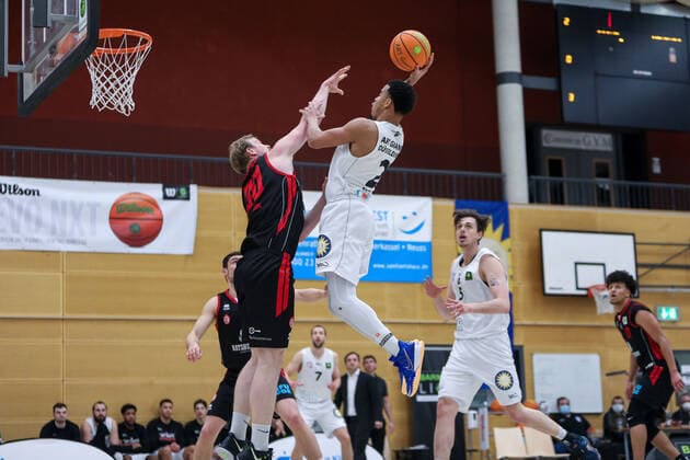 2 Basketball Bundesliga ProB ART Giants Duesseldorf vs ETV Hamburg, 05 03 2021 Vladimir Migunov 20 ETV Hamburg , Dennis Mavin 2 ART Giants Duesseldorf , Lennart Boner 5 ART Giants Duesseldorf , Andrius Mikutis 7 ART Giants Duesseldorf , Mubarak Salami 17 ETV Hamburg 2 Basketball Bundesliga ProB ART Giants Duesseldorf vs ETV Hamburg on 05 03 2021, Duesseldorf Copyright: xBEAUTIFULxSPORTS KennyxBeelex