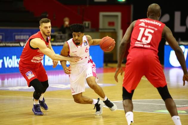Basketball, BBL, Gießen 46ers - Telekom Baskets Bonn