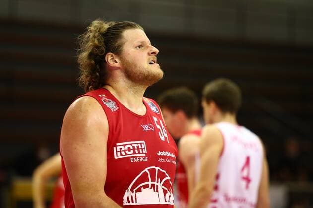 John Bryant Giessen looks pensive Jobstairs Giessen 46ers vs Telekom Baskets Bonn, Basketball, easyCredit BBL, 06 03 2021 Jobstairs Giessen 46ers vs Telekom Baskets Bonn, Basketball, easyCredit BBL, 06 03 2021 Giessen Copyright: xEibner-Pressefotox EP_RWS