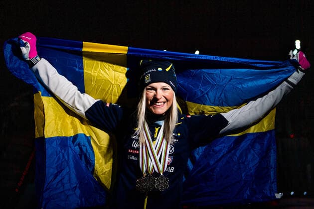210306 Frida Karlsson of Sweden celebrates with her medals at a medal ceremony for the Women s Cross Country Skiing 30 km Classic Technique during the FIS Nordic Ski World Championships on March 6, 2021 in Oberstdorf Photo Johanna Lundberg BILDBYRAN kod JL JL0102 skidor cross country skiing langrenn fis nordic world ski championships vm ski vm skid vm medaljceremoni medal ceremony 10 bbeng jubel celebration sverige,  Copyright: JOHANNAxLUNDBERG BB210306JL182