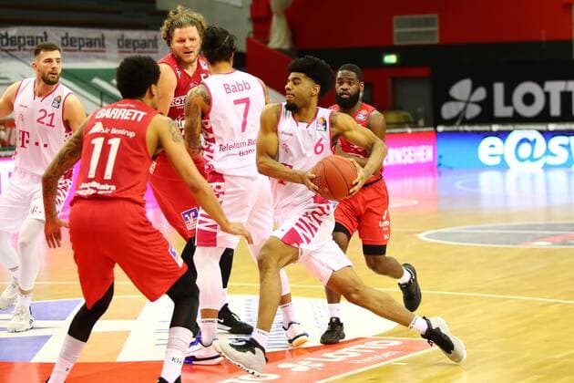 Jalen Hudson Bonn on the ball Jobstairs Giessen 46ers vs Telekom Baskets Bonn, Basketball, easyCredit BBL, 06 03 2021 Jobstairs Giessen 46ers vs Telekom Baskets Bonn, Basketball, easyCredit BBL, 06 03 2021 Giessen Copyright: xEibner-Pressefotox EP_RWS