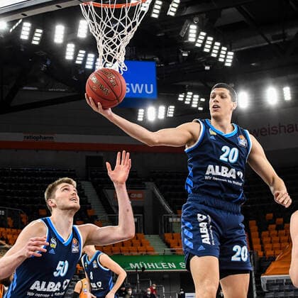 GER, BBL, ratiopharm ulm vs ALBA Berlin 07.03.2021, ratiopharm arena, Neu-Ulm, GER, BBL, ratiopharm ulm vs ALBA Berlin, im Bild Ben Lammers (Berlin, 50), Simone Fontecchio (Berlin, 20) nordphotoxGmbHx xHafner nph00200